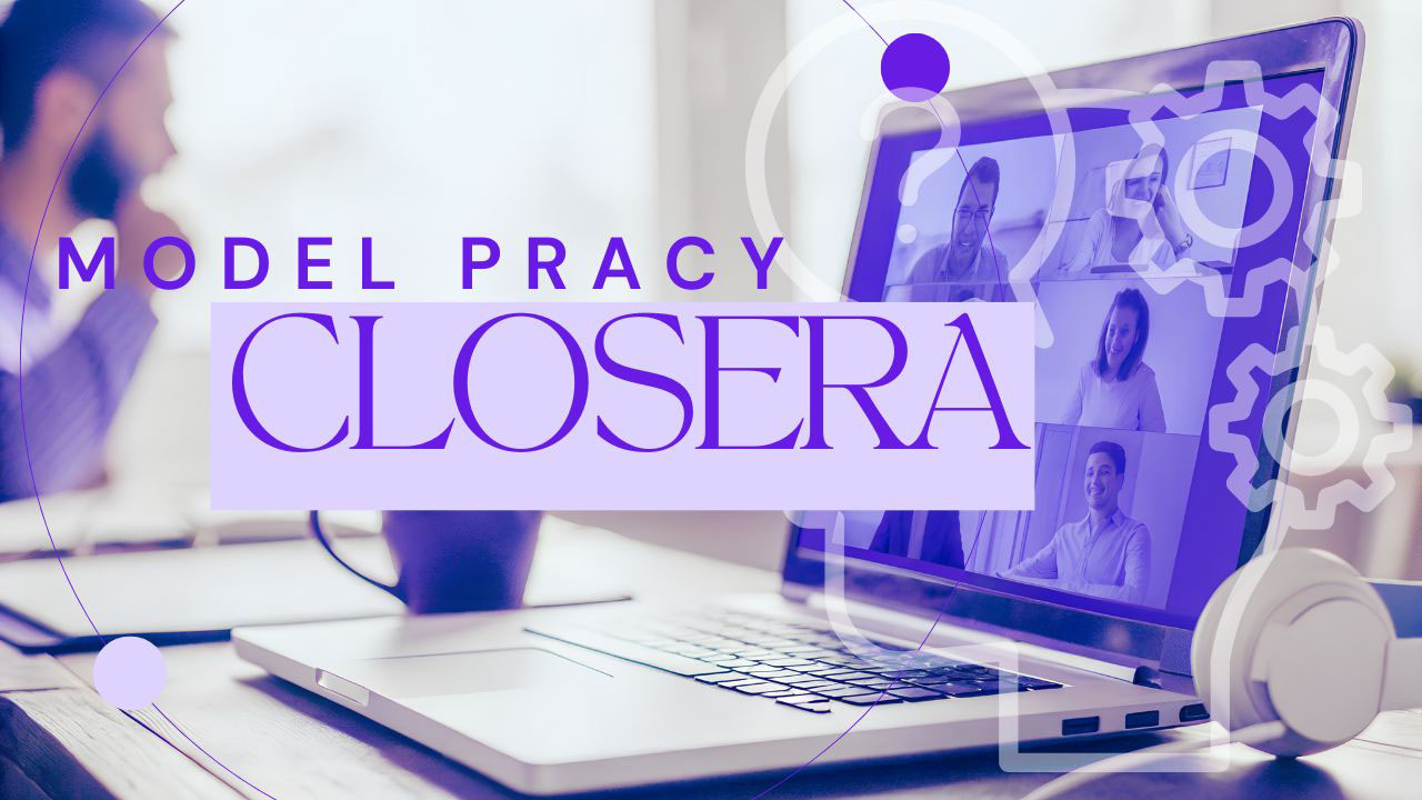 Closer prowadzący rozmowę sprzedażową online z klientem przy laptopie w domowym biurze.