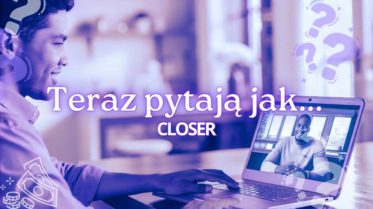 Mężczyzna prowadzący rozmowę sprzedażową przez laptop jako closer pracujący zdalnie